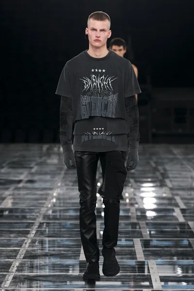 Look 3